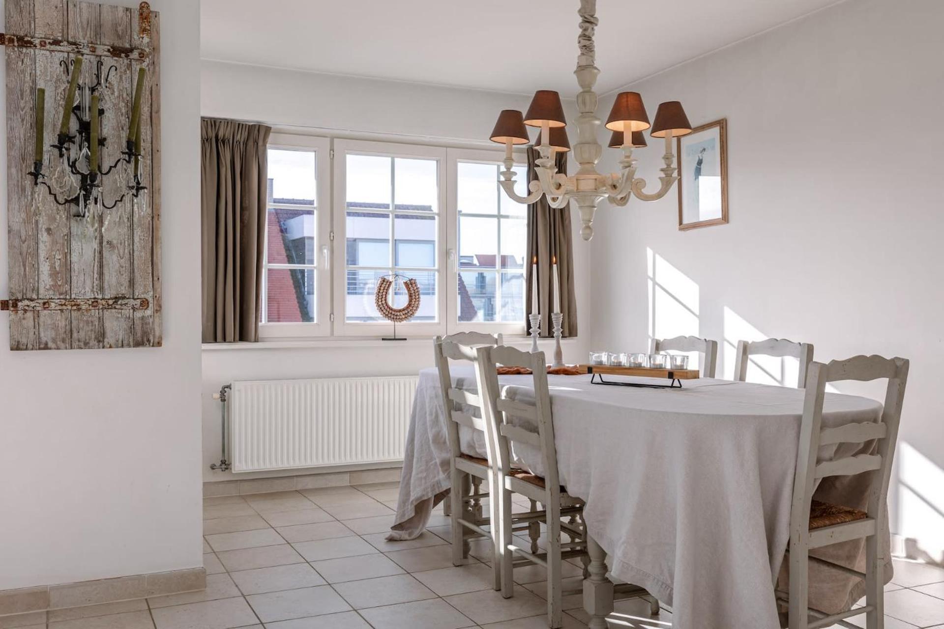 Charming Spacious Duplex Apt With Private Parking In Knokke Apartment Ngoại thất bức ảnh